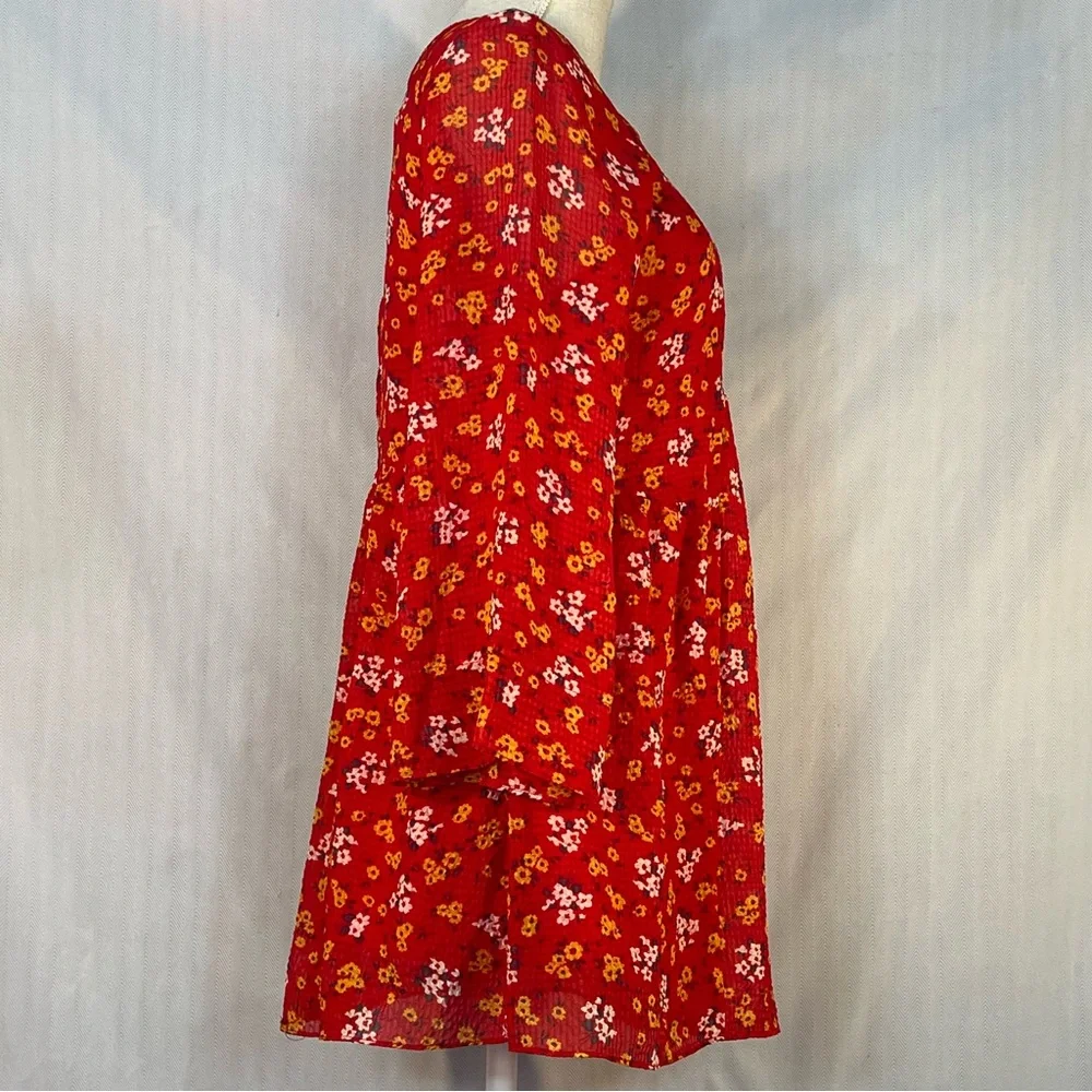 Free People Mini Dress Babydoll Red Floral Seersucker Chiffon Smocked Bodice 4 👍